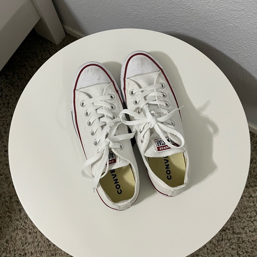White Women’s Converse